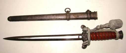 Dagger of the Heer