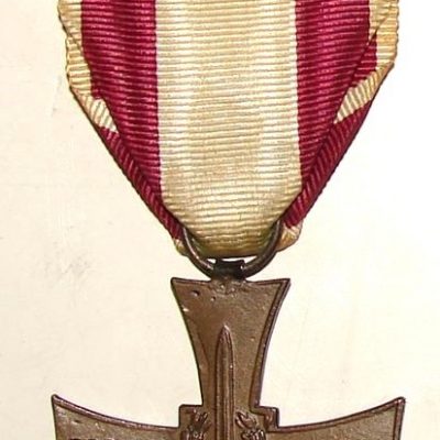 Croix de la vaillance Polonaise VENDUE