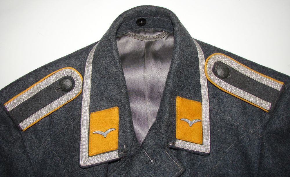 Luftwaffe non-commissioned officer's flight uniform. - Image 4