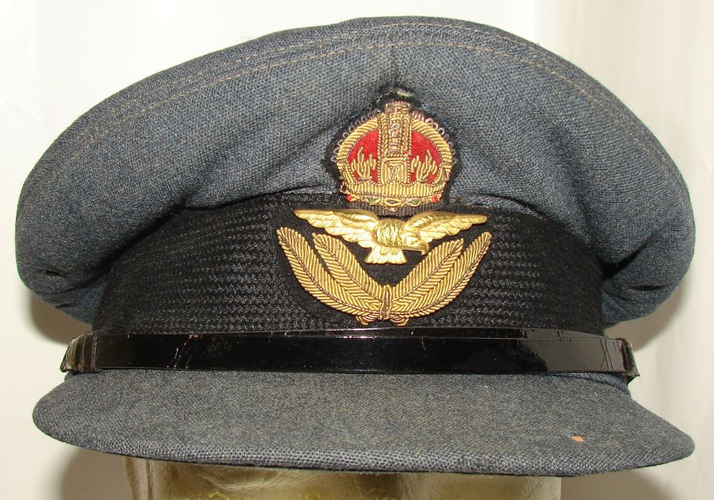 Casquette d'officier de la RAF
